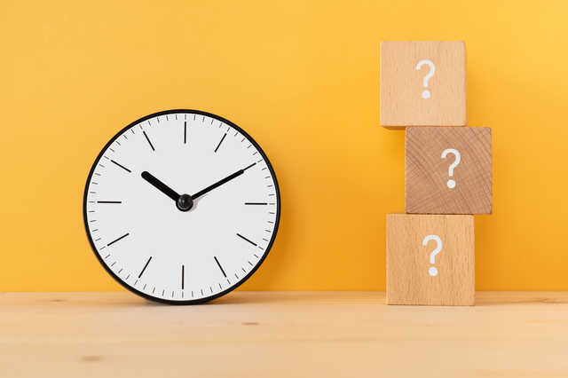 電気代の安い時間はいつ？各電力会社の料金プランと節約できる時間帯について解説