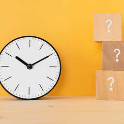 電気代の安い時間はいつ？各電力会社の料金プランと節約できる時間帯について解説