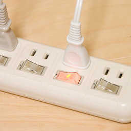 節電タップの活用で上手に節約！