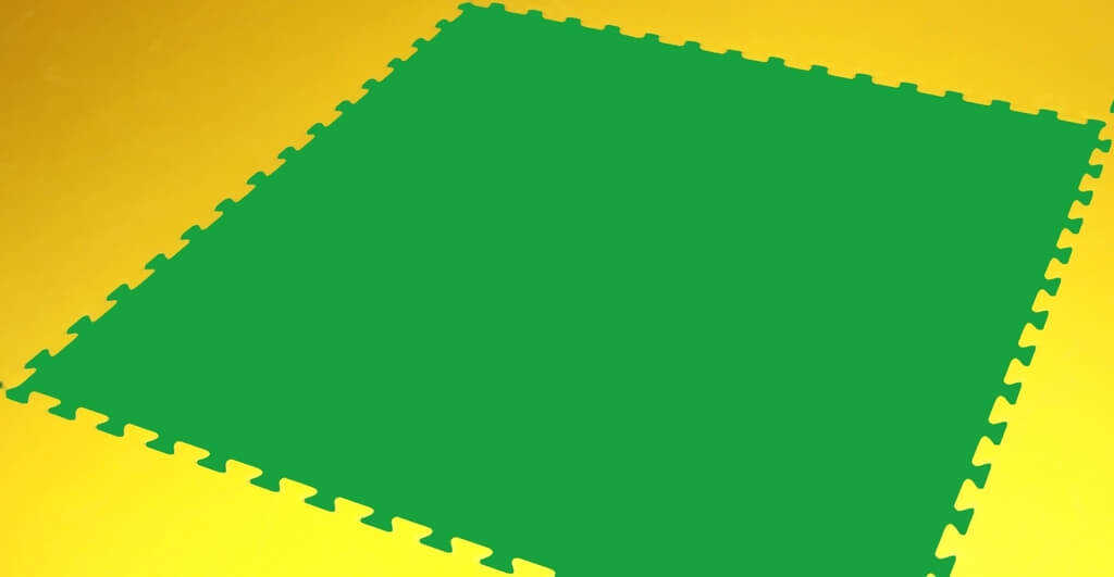 <フローリングの寒さ対策1>パズルマットを敷く